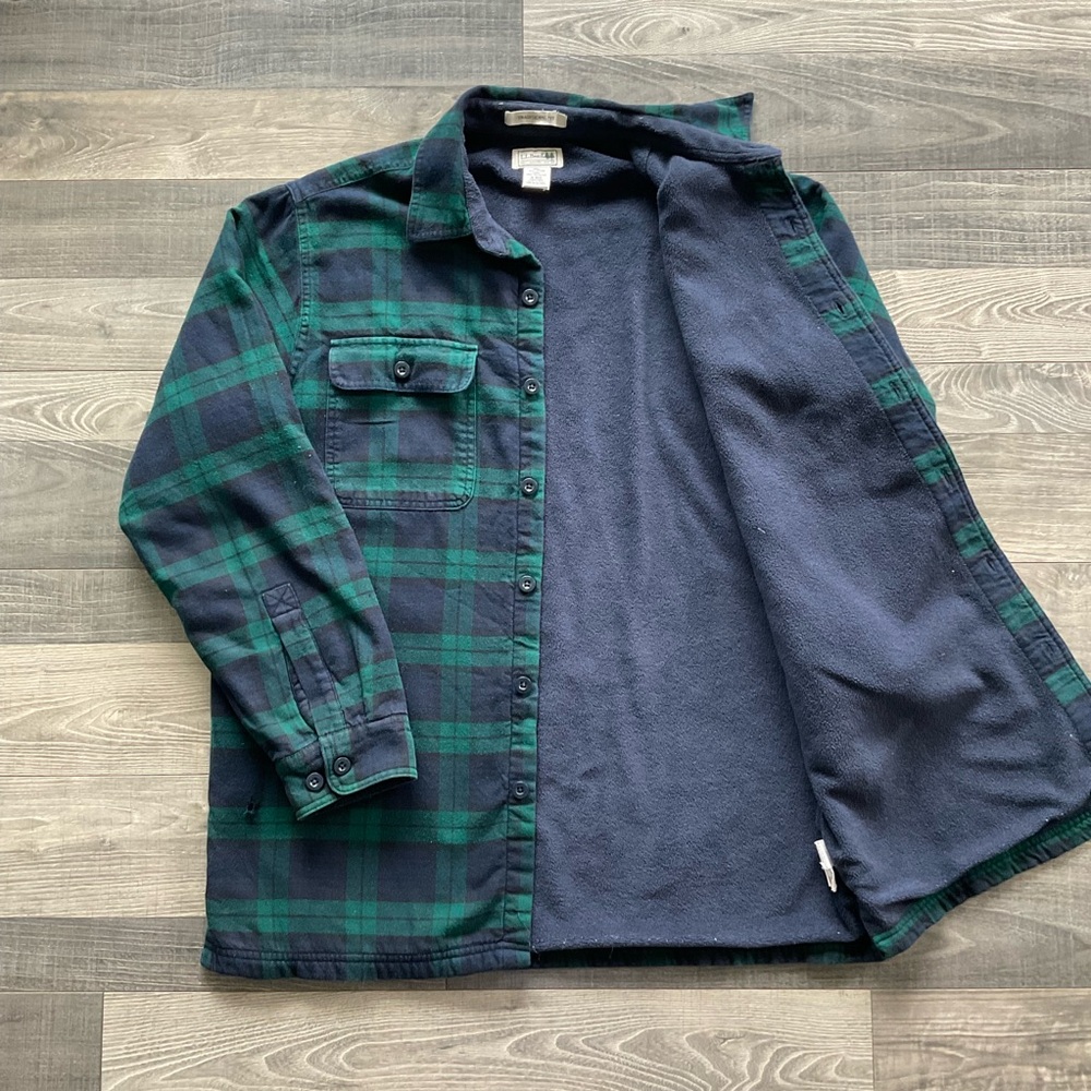 LL Bean Fleece Lined Flannel Shirt Jacket Men’s MEDIUM Navy Green Plaid 250393